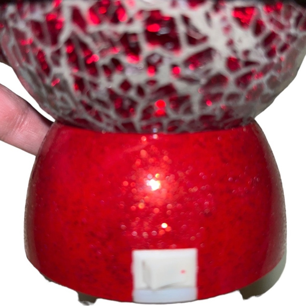 Hallmark Light Up Mosaic Snowglobe Santa - Picture 2 of 3